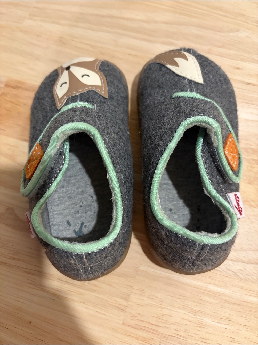 See Kai Run Gray Fox Slip-On Shoes with Mint Trim - Picture 4 of 5